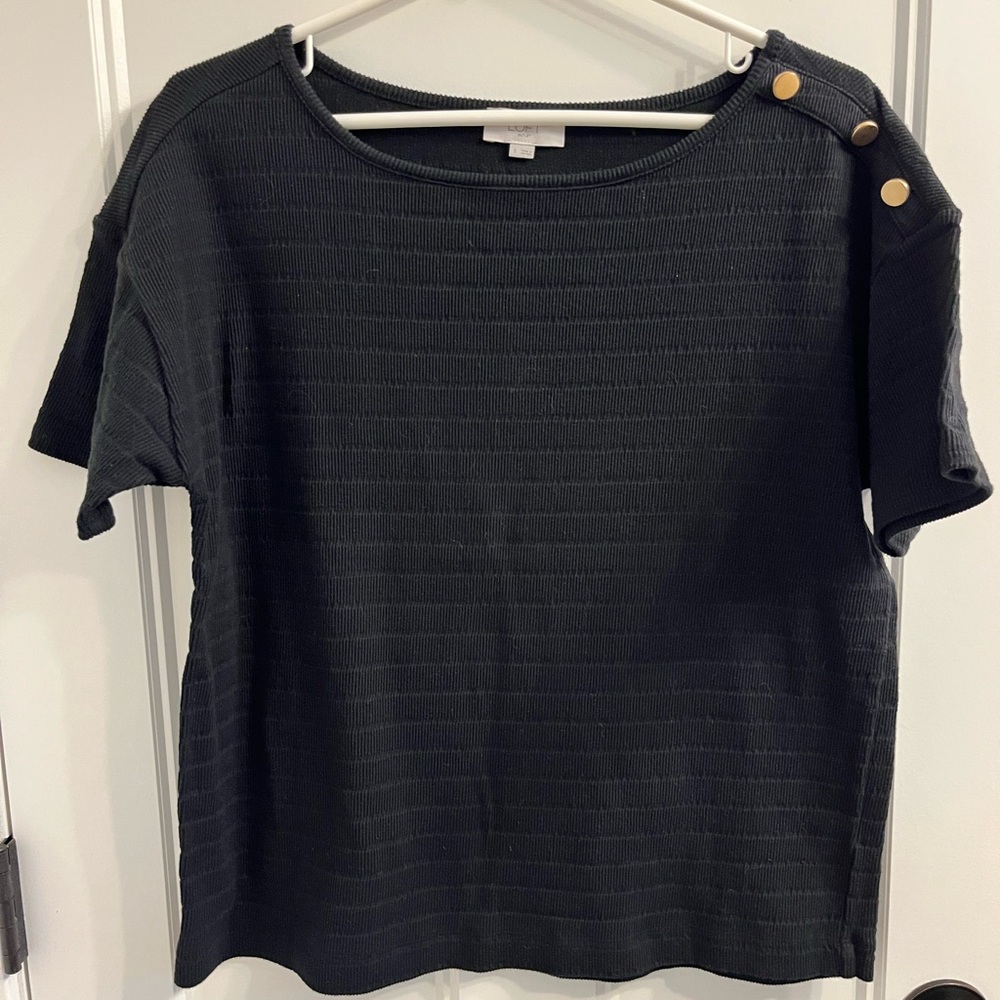 Ann Taylor LOFT Outlet Women Black Short Sleeve Shirt